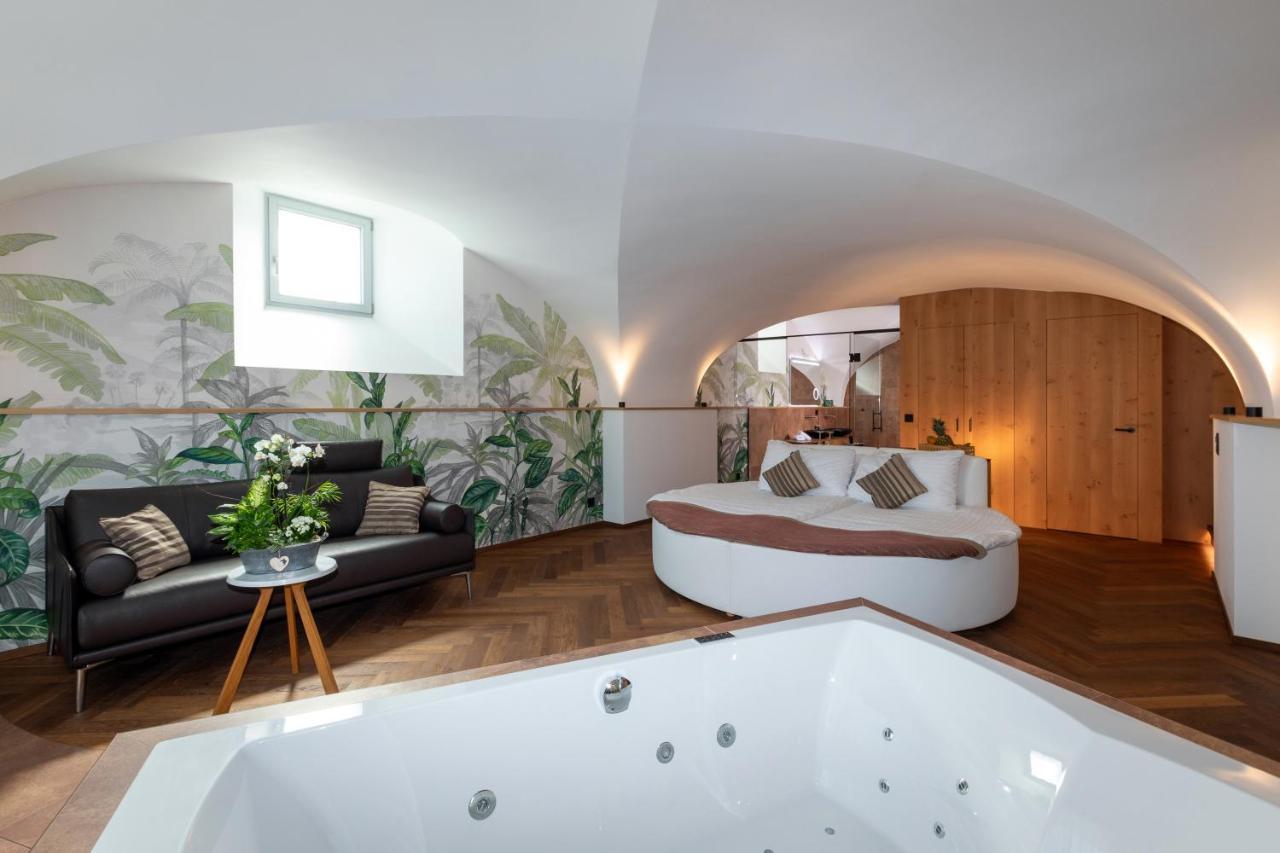 Romantik Hotel Le Vignier Avry-devant-Pont Kültér fotó